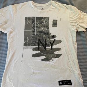 Adidas short sleeve t-shirt